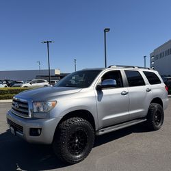 2010 Toyota Sequoia