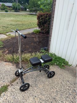 Knee Scooter