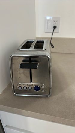Hamilton toaster