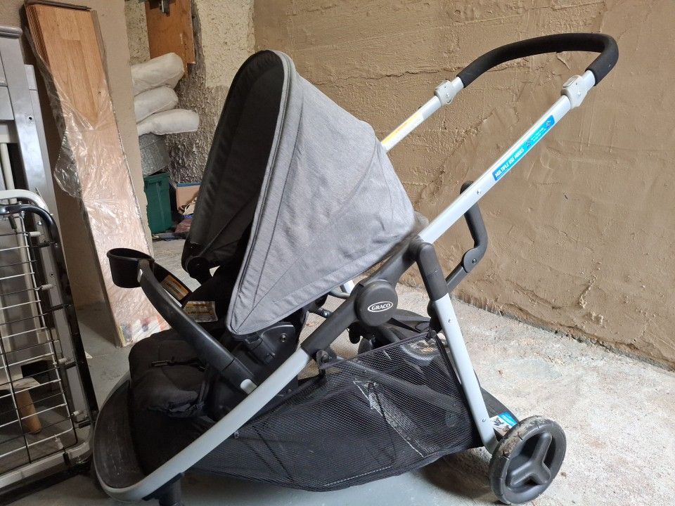 Brand New Double Stroller Grayco Retails 270$