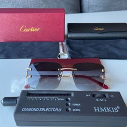 Cartier Glasses, Black lense, Gold (Diamond) Frame