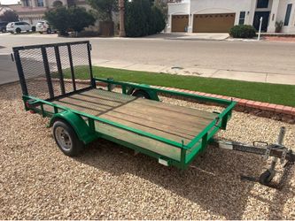 Utility Trailer 4.6 FT x 9 FT