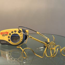 Vintage Sony Sports Walkman SRF-M78 Portable Am/fm Armband Radio Headphones
