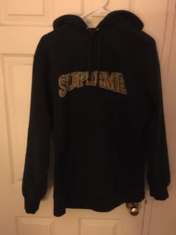 Black supreme hoodie
