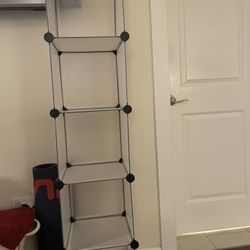 Stacked Shelves Squared Size