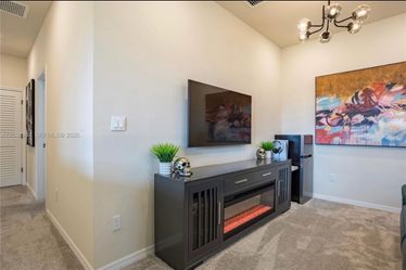 Electric Fireplace TV Stand / Entertainment Center – Excellent Conditio