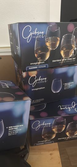 Stemless wine glasses