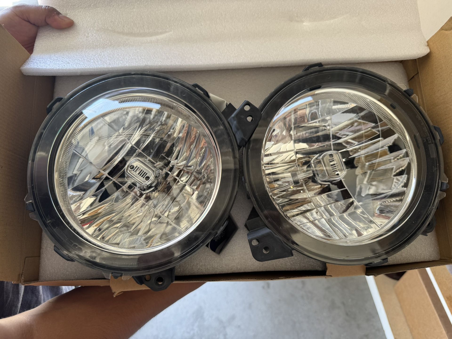 Jeep Wrangler Headlights
