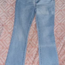 Size 8 Women’s Jeans