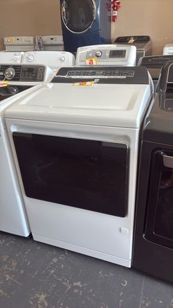 Me new Kenmore gas dryer