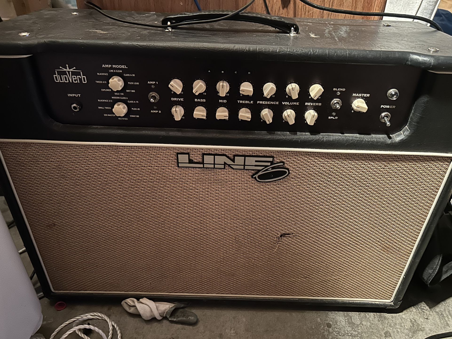 Line 6 Duoverb Amp