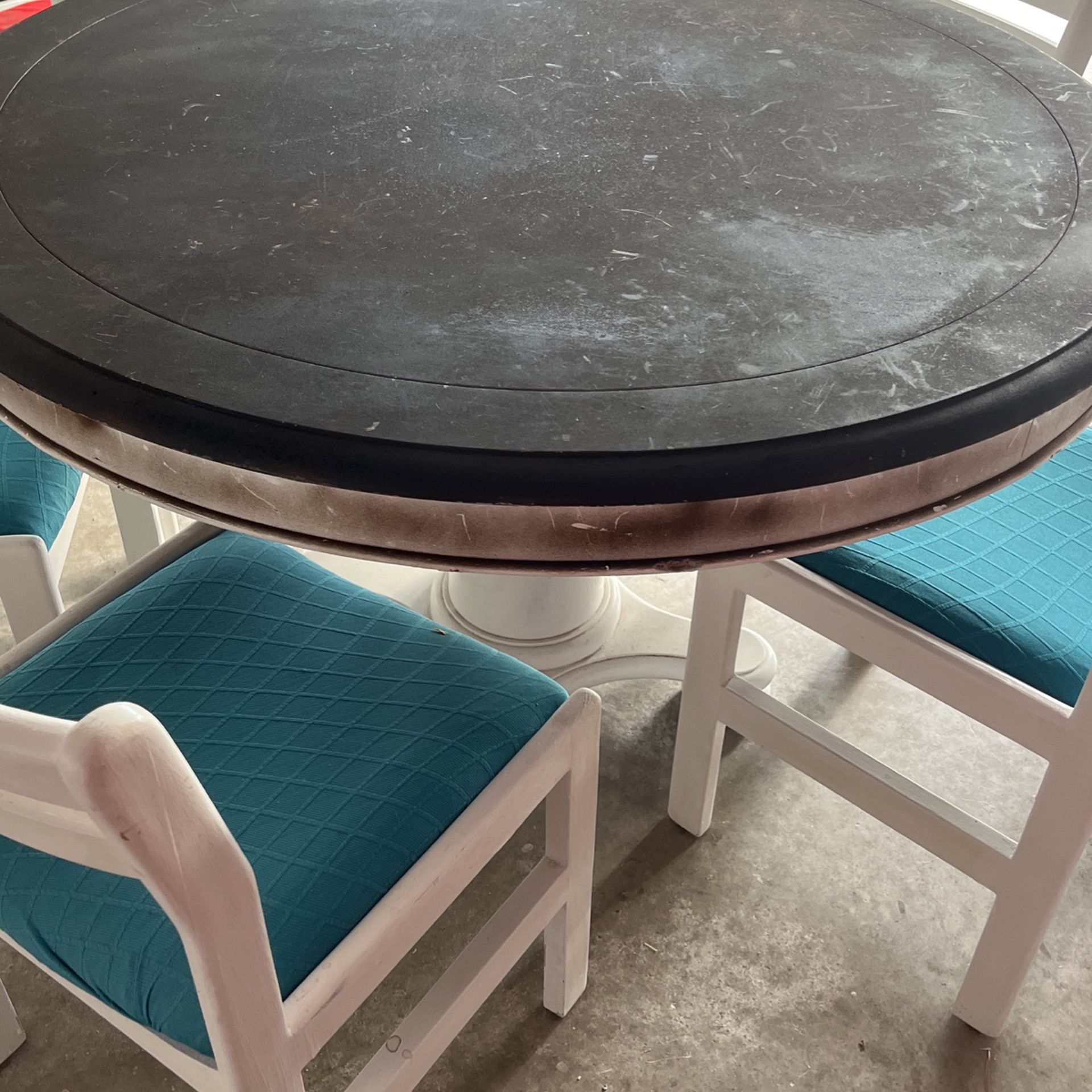round wooden kitchen table with 6 chairs 