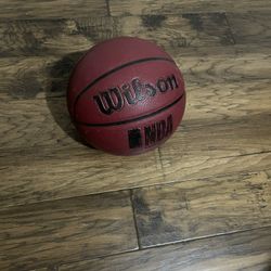 Basketball 