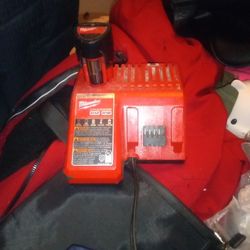 Milwaukee M12 / M18 Battery Charger And M12 Battery