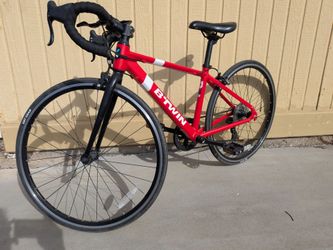 B-Twin Triban 100 Jr / youth road bike