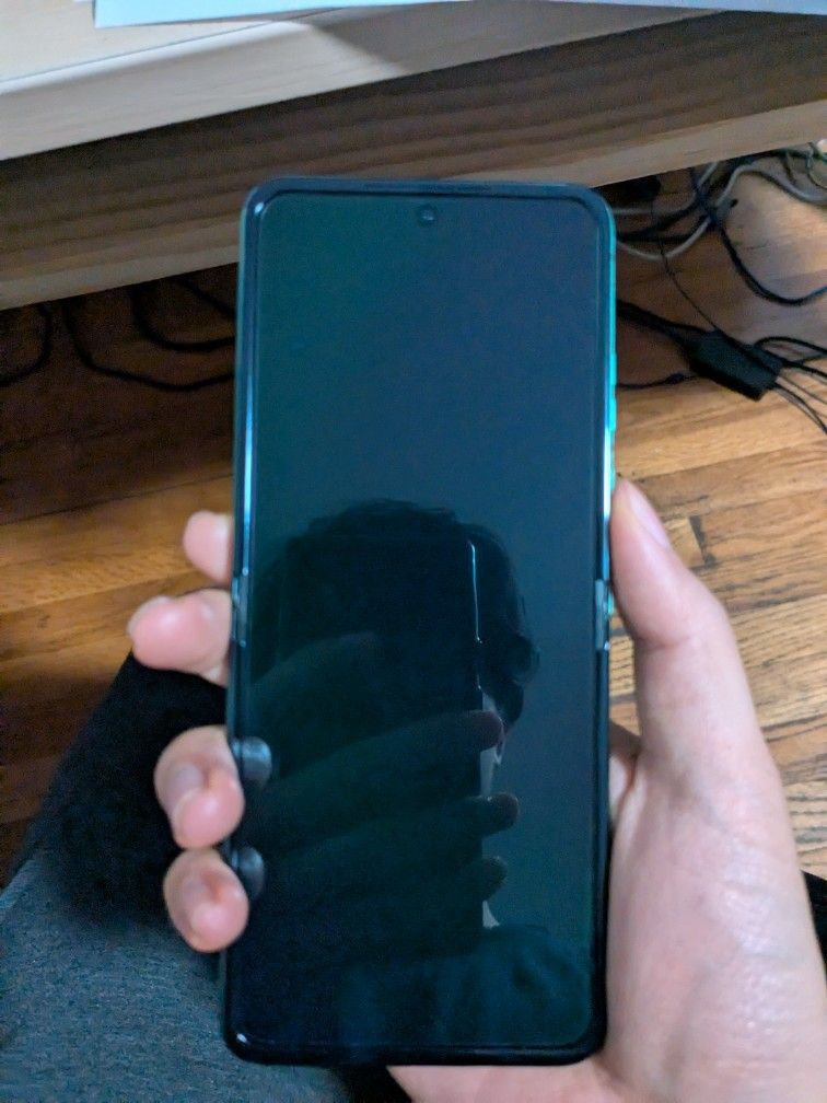 Razr 2025 Green