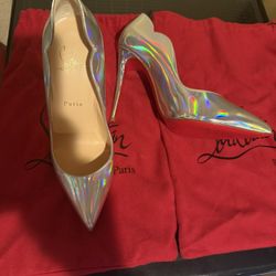 Christian Louboutin(Red Bottoms 