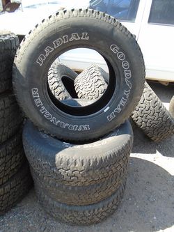 GOODYEAR WRANGLER RADIAL 235/75/15