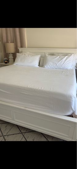 King bed frame