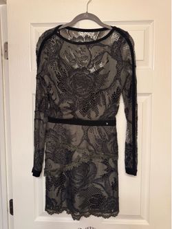 Size 0 Guess Los Angeles Green Lace Dress