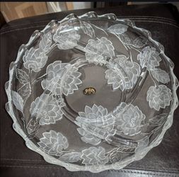 Brand new  gorgeous real crystal glass platter in box ( never used ).