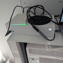 XBOX Series S Bundle $350 OBO