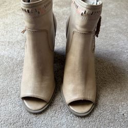 Women’s Jellypop Heels Size 8