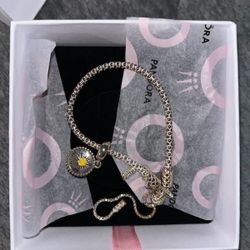 Pandora Bracelet With California Charm 