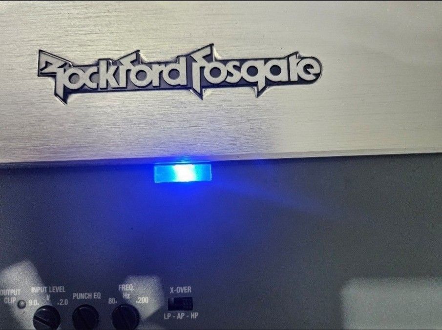 PM500X2 Rockford Fosgate Marine Certified Amplifier ($220 Firm)