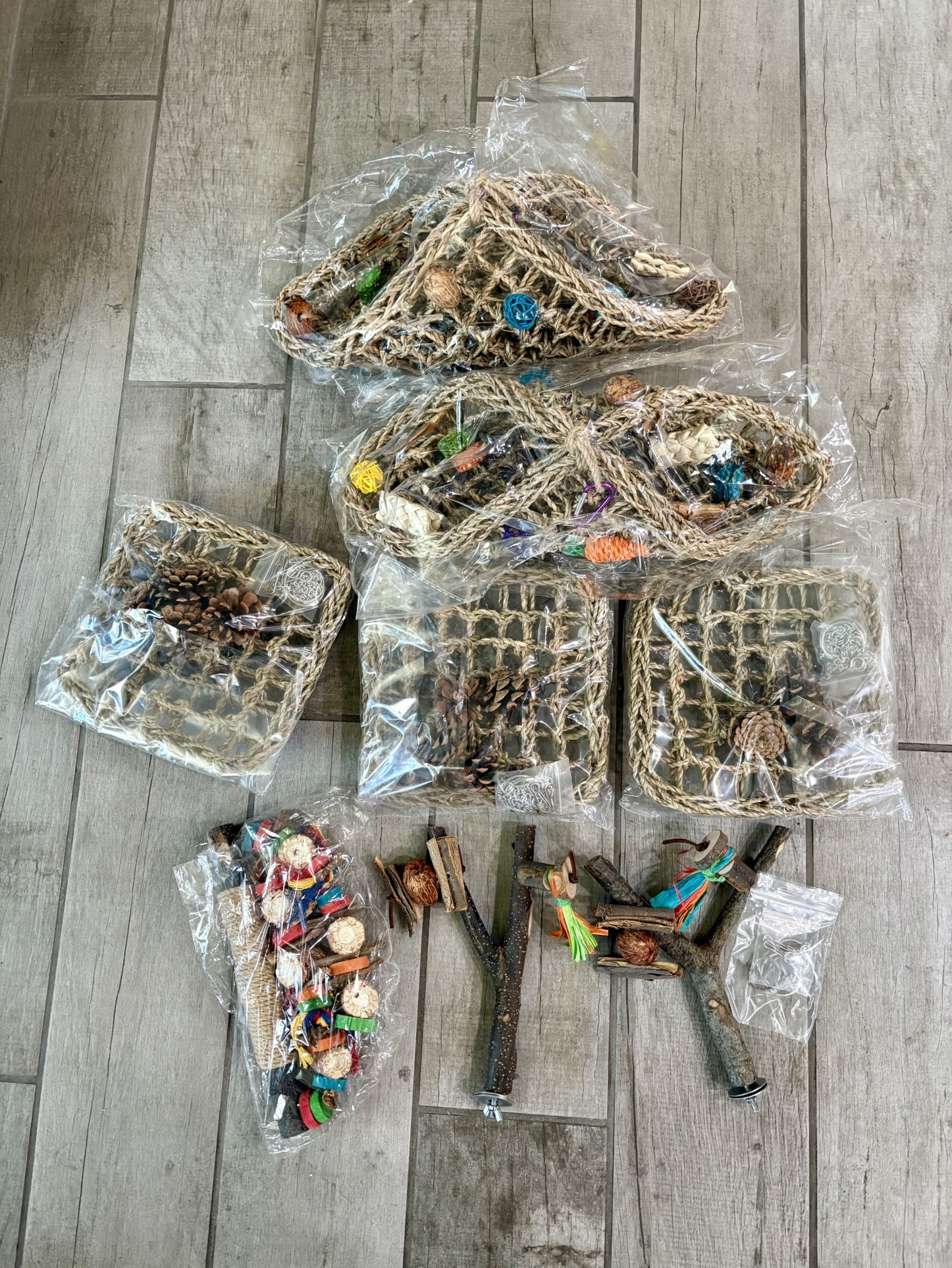 NEW Bird Toys Flying Trapeze Swing Perch Medium