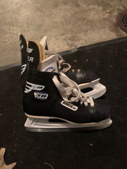 Bauer Ice Skates