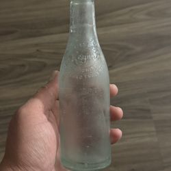 Very Rare 1930’s Reyna Softdrinks Pampanga Philippine Bottle