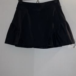 Black under armour tennis skirts