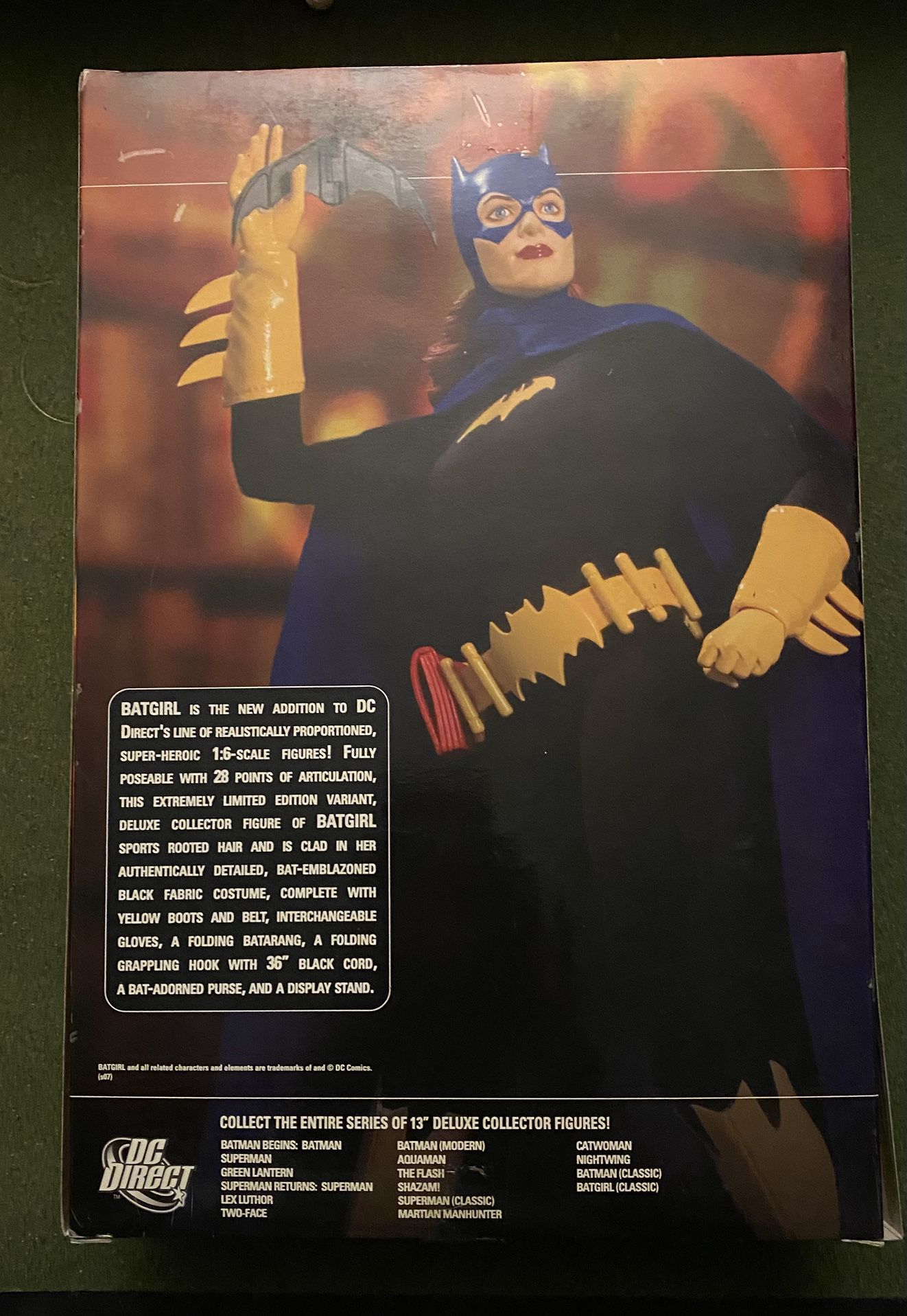 Batgirl Variant 13” Deluxe Edition Collector Figure
