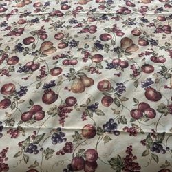 Tablecloth 