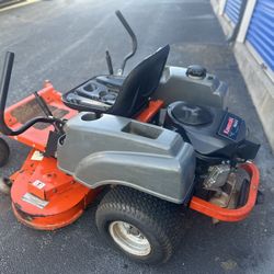 Husqvarna zero turn