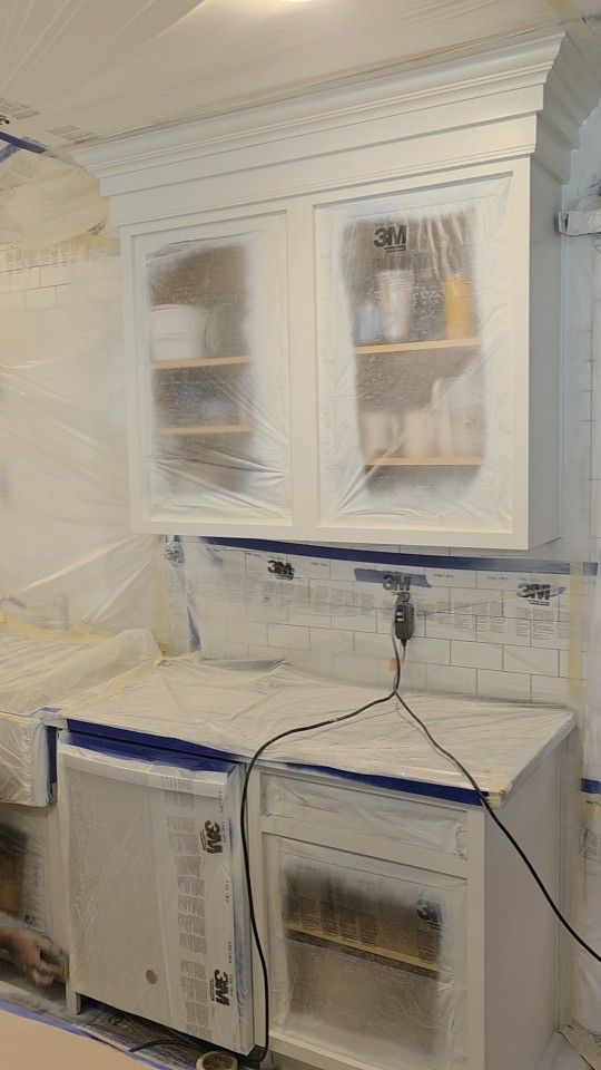 Kitchen Cabinets---pain, DecoGlo, Dunn Edwards