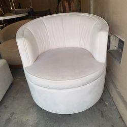 Swivel Accent Chair