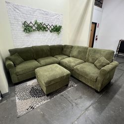 Sectional Sofa With Ottoman