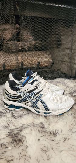 ASICS GEL-Kayano 16