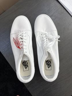 Brand New Vans Size 11 (men’s)