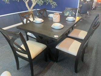 Westen Dining Table and 6 Chairs，$680/7pcs