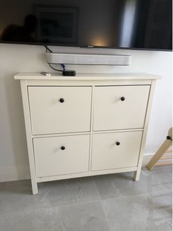 IKEA Hemnes Shoe Rack