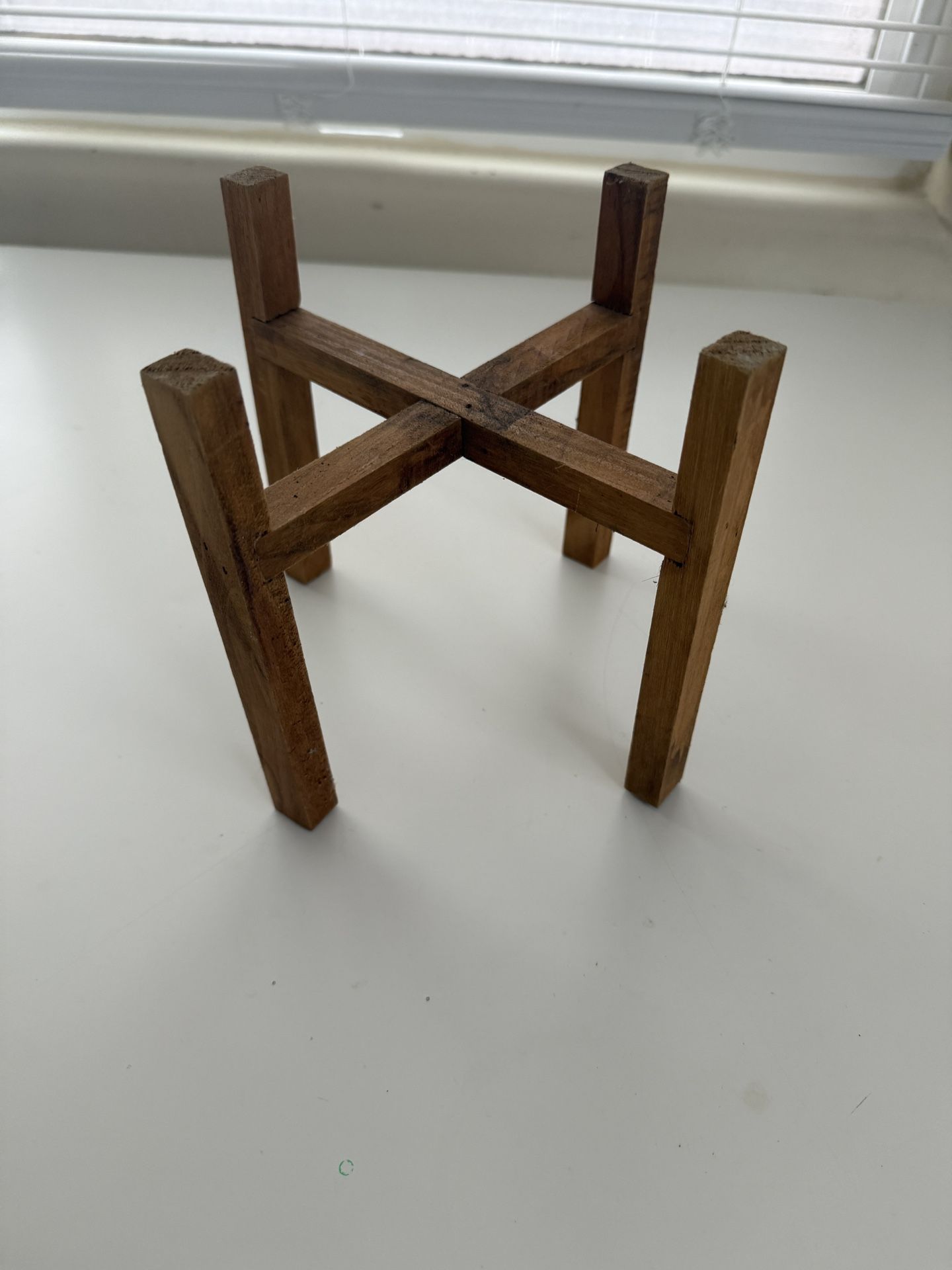 Plant Stand Medium Size