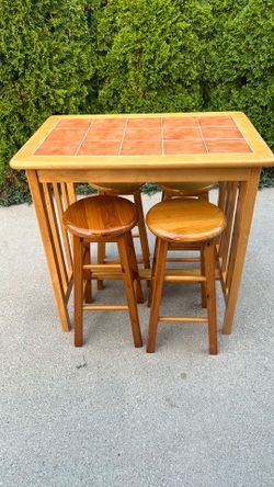 Kitchen table
