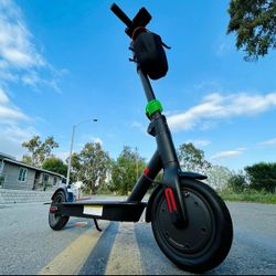 Electric scooter