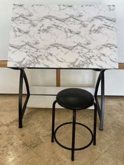 Adjustable Drawing Desk With Stool