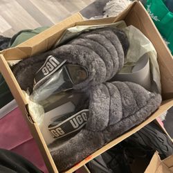 Fluff Ugg Slides, Size 8