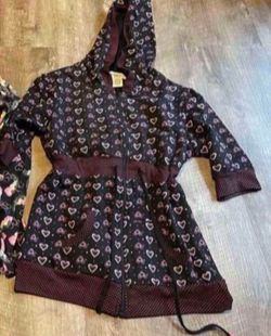 Juniors top size lrg brand new