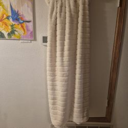 Beautiful Throw, Perfect For Any Room